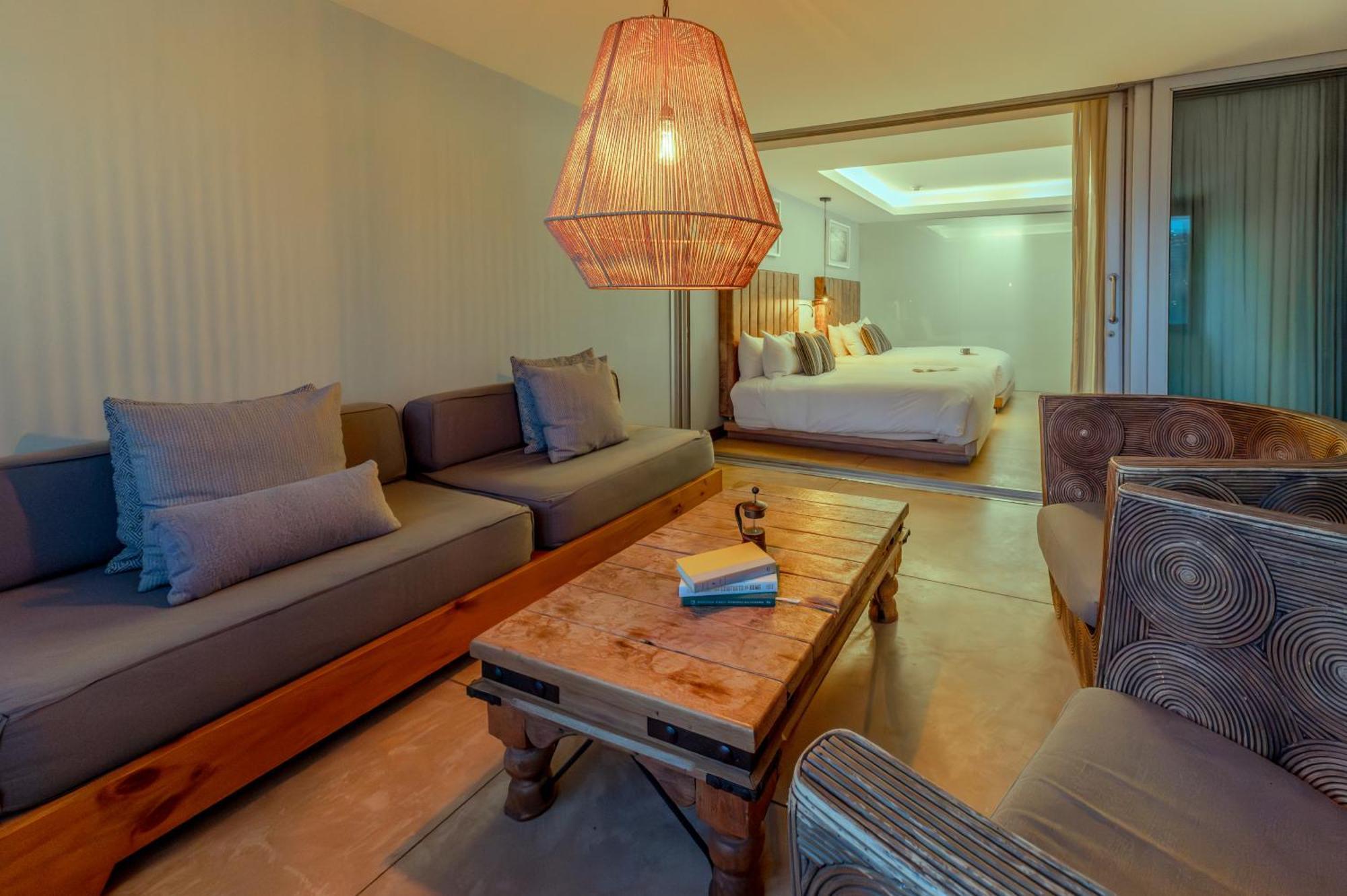 Hotel The Charlee Medellin