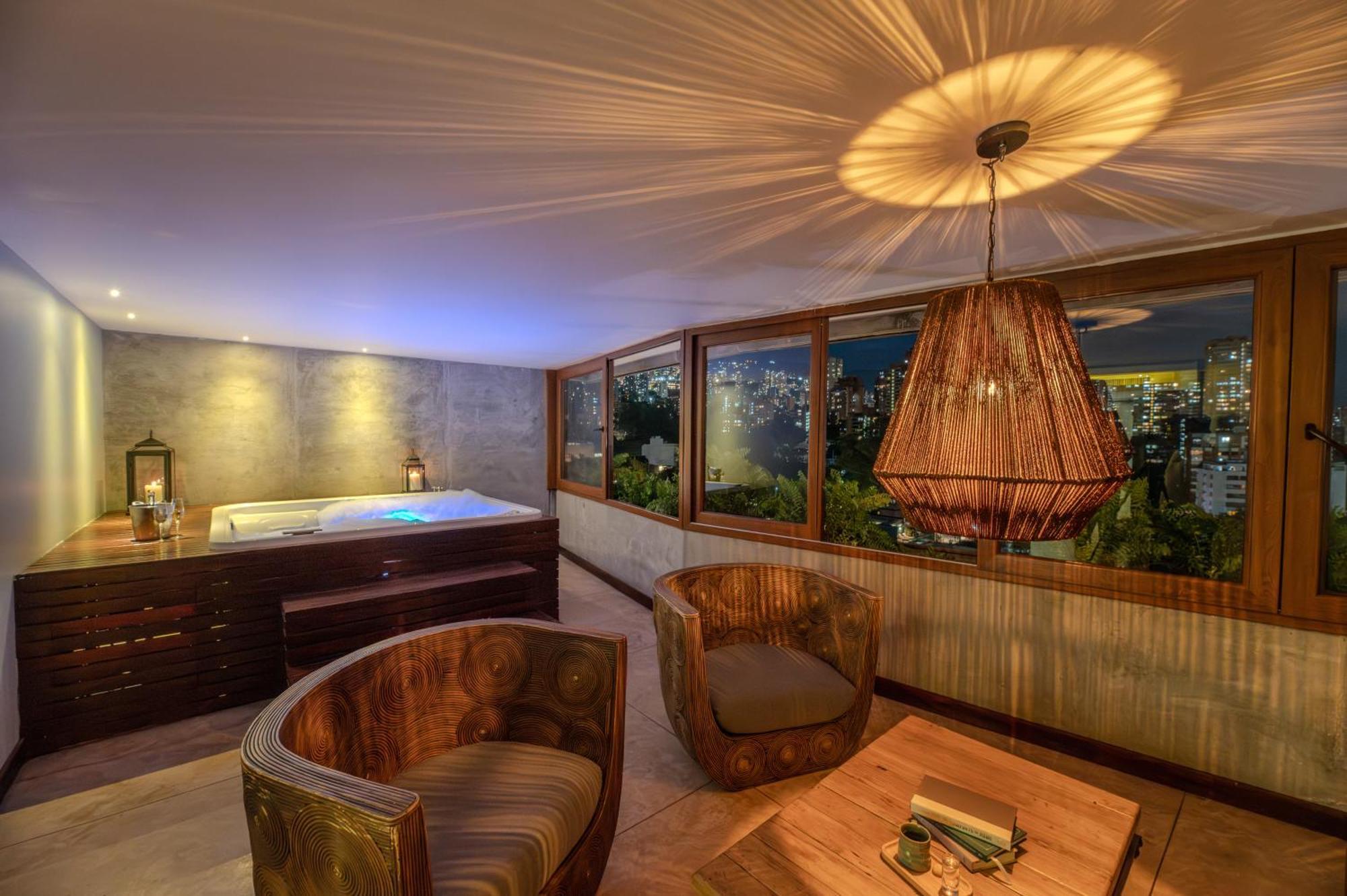 The Charlee Hotel Medellín